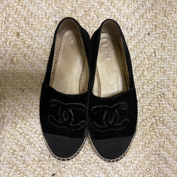 Authentic Black Chanel suede espadrilles. 
Size 7 
Comes with original box - Picture 4 of 5